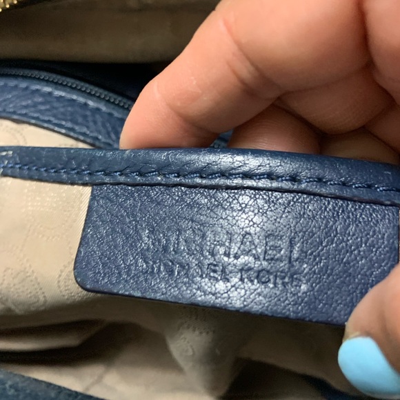 MICHAEL KORS BAG - Picture 4 of 7